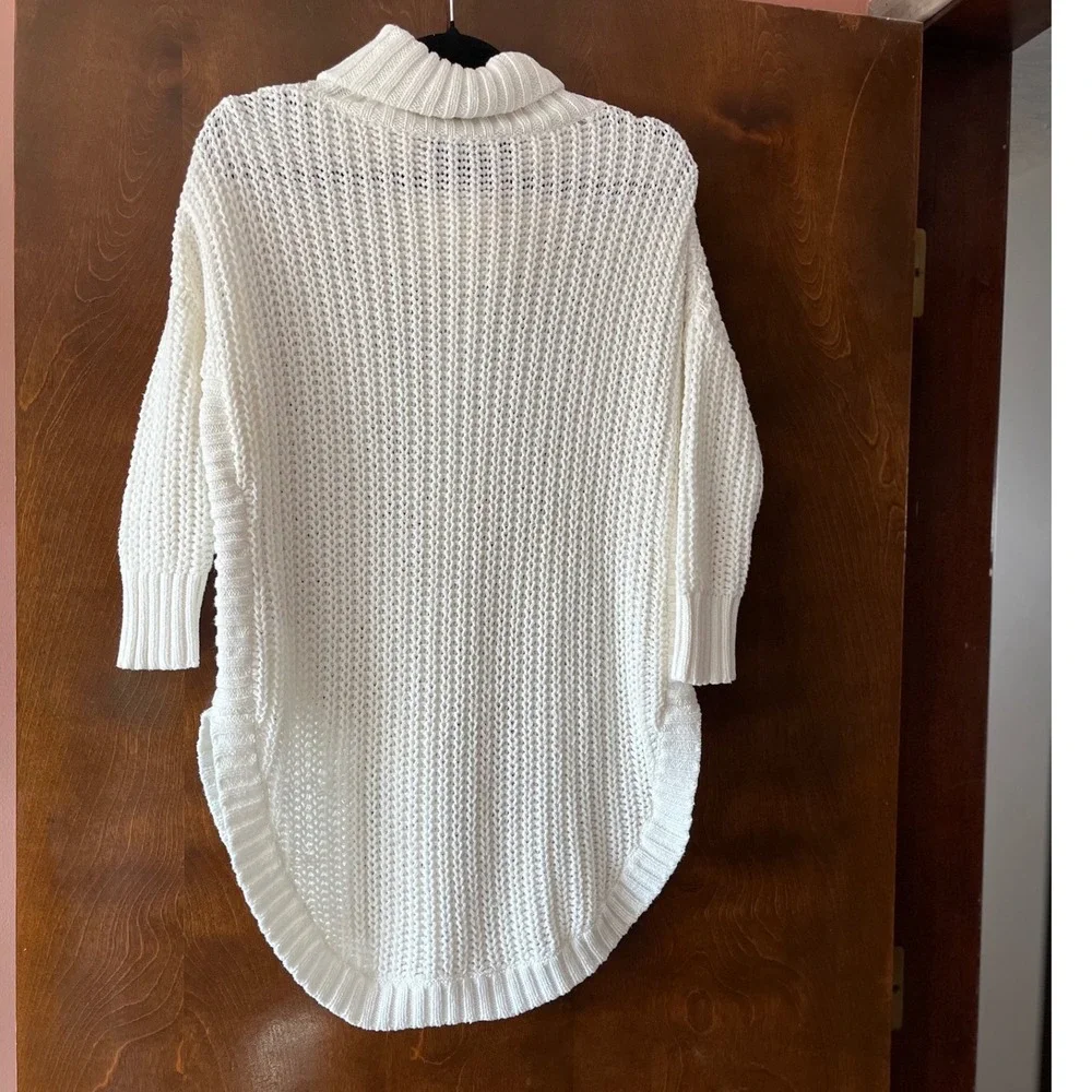 Express White Cable Knit Cowl Neck Oversized‎ Sweater High Low Hem Small S/P EUC